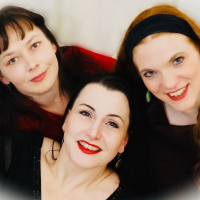 Dozententeam: Julia Keuter, Silke Hartstang, Sarah Jüngling